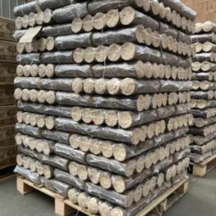 Bûches confort compressées de feuillus sur palette